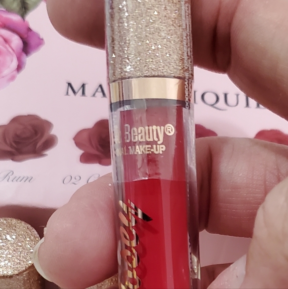 Romantic Beauty Rosey Matte Liquid Lipstick-Sealed - Picture 4 of 11